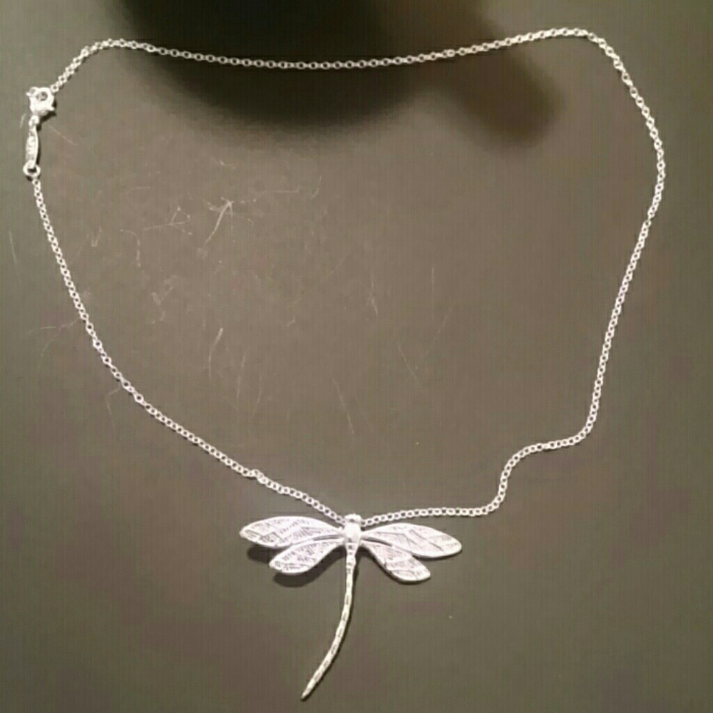 925 Sterling Dragonfly Necklace NWOT